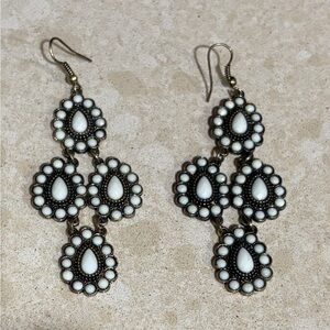Chic Black and White Teardrop Earrings